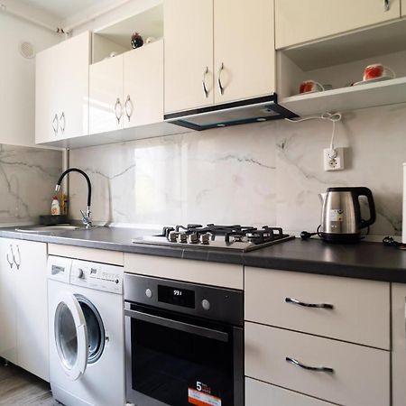 Popasul Dacului Calator Apartment Hunedoara Ngoại thất bức ảnh